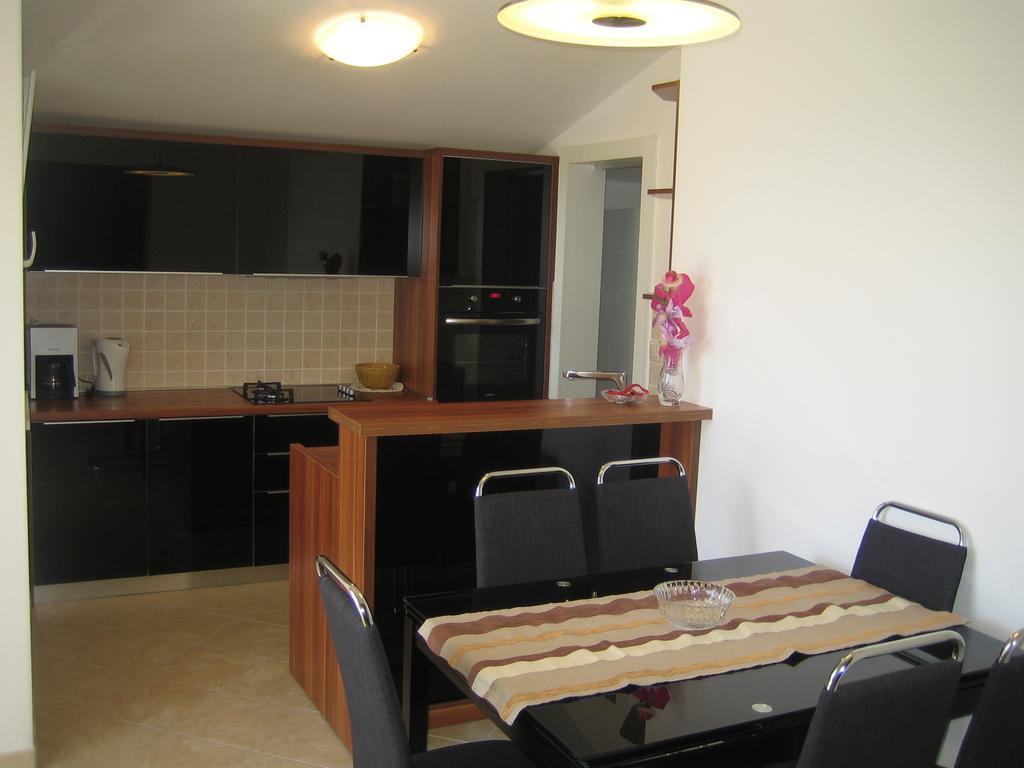 Apartment Ivo Kastela Exterior photo